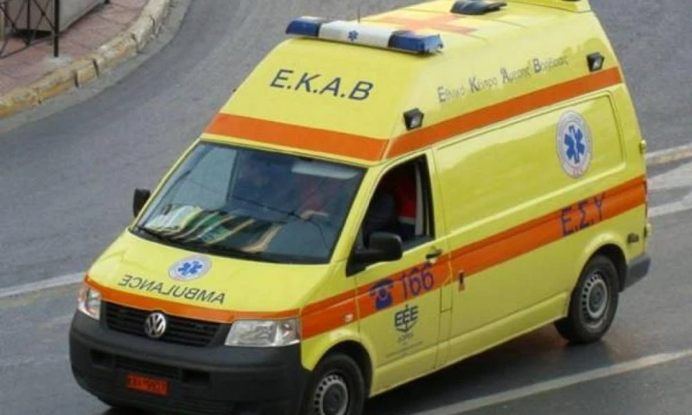 Δυο σοβαρά τροχαία στα Χανιά – Έχασε τη ζωή της 60χρονη, τραυματίστηκαν δύο νεαροί